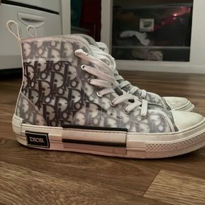 Dior B23 HIGH-TOP SNEAKER